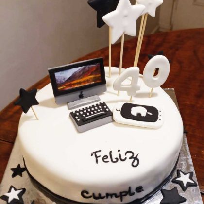 Torta de Panqueque Cumpleaño 40 Notebook Mac