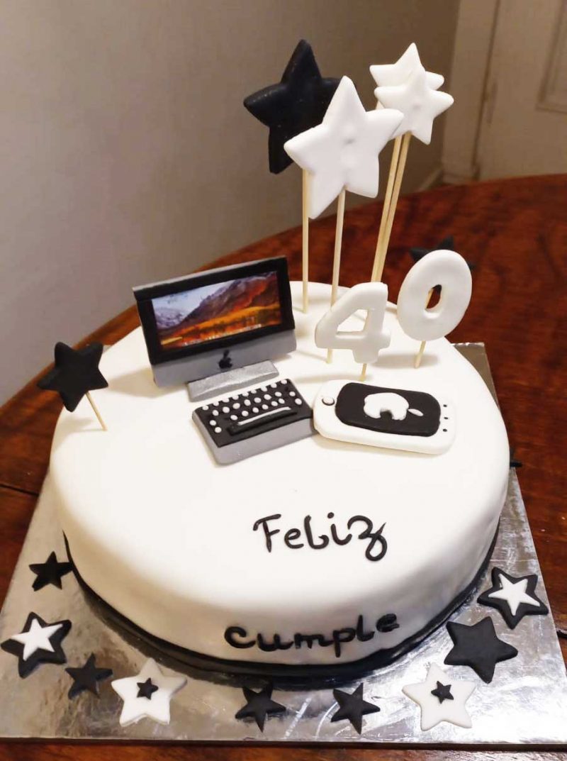 Torta de Panqueque Cumpleaño 40 Notebook Mac