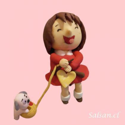 Figura Niña Paseando a su Perro