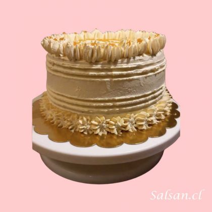 Torta de Cumpleaños de Lucuma