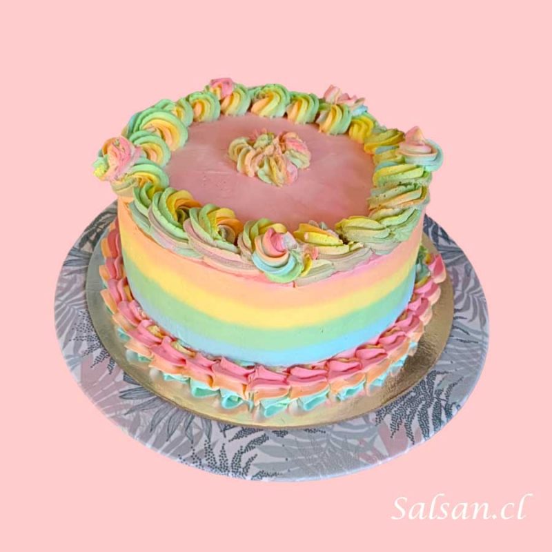 Torta cumpleaños arcoiris