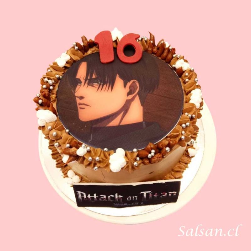 Producto torta de cumpleaños attack on titans